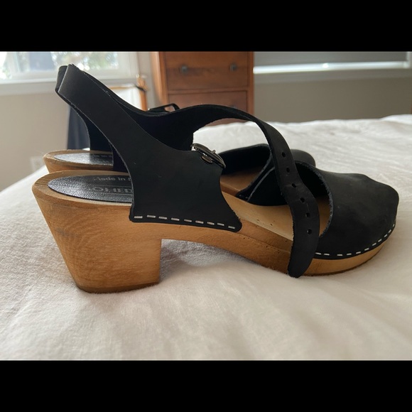 Moheda MOA nubuk clogs - Picture 3 of 5